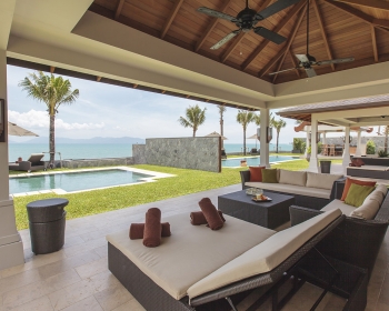 Maenam Luxury Beach Villa